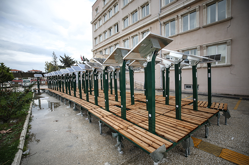 Depremzedeler, Şarj ve Işıklandırmada “Enerji Bank”larından Yararlanacak