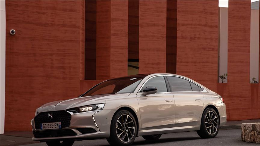 Yeni DS 9 OPÉRA E-TENSE 250 Türkiye’de