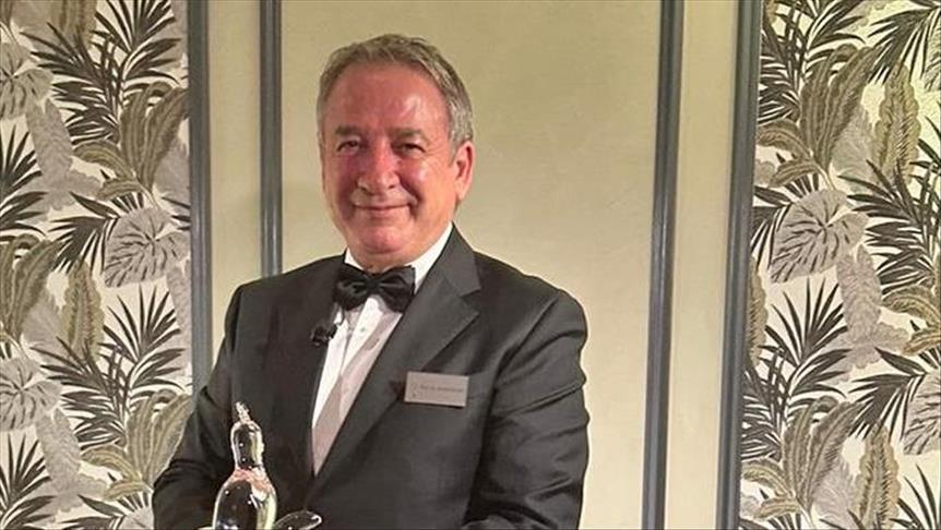 Şişecam Yönetim Kurulu Başkanı Kırman “Yılın Cama Değer Katan İnsanı” ödülünü aldı