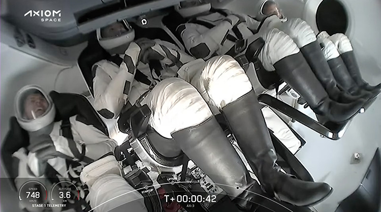 Türkiye’nin ilk tarihi uzay yolculuğu başladı