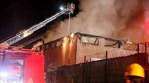 İstanbul Sultanbeyli’de fabrikadaki yangında 3 işçi öldü