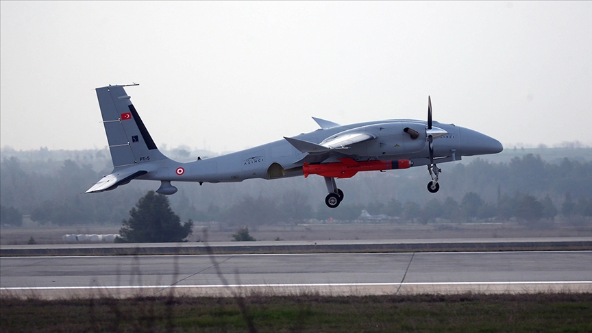 Bayraktar AKINCI’dan Çakır seyir füzesiyle tam isabet