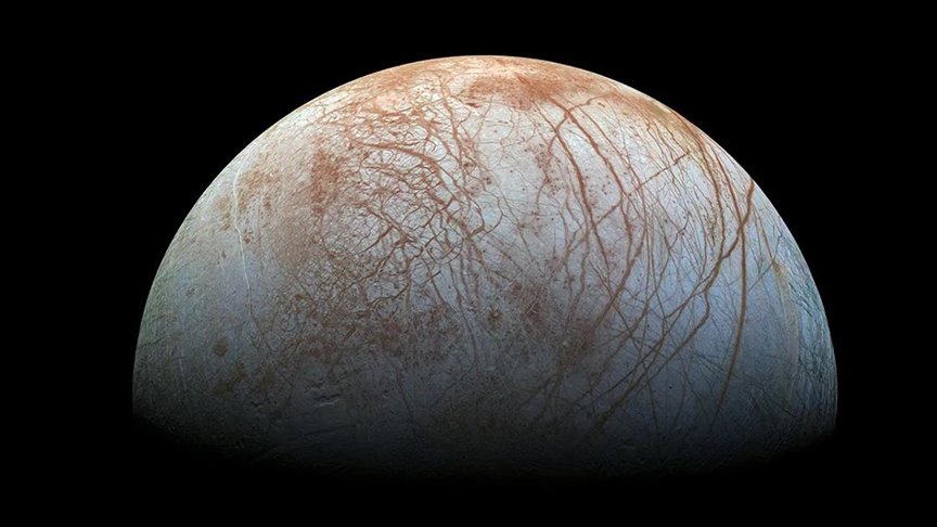 Jüpiter’in uydusu Europa günde 1 milyon kişiye yetecek oksijen üretiyor