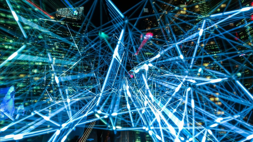 Yapay zeka teknolojisi rutin iş yapanları işsiz bırakabilir