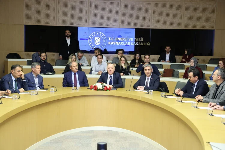 Enerjide veriler milli yazılımlara emanet