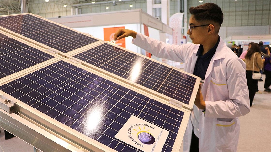 Meslek lisesi öğrencilerinin yaptığı “güneş takip sistemi” GES’lerin verimliliğini artıracak