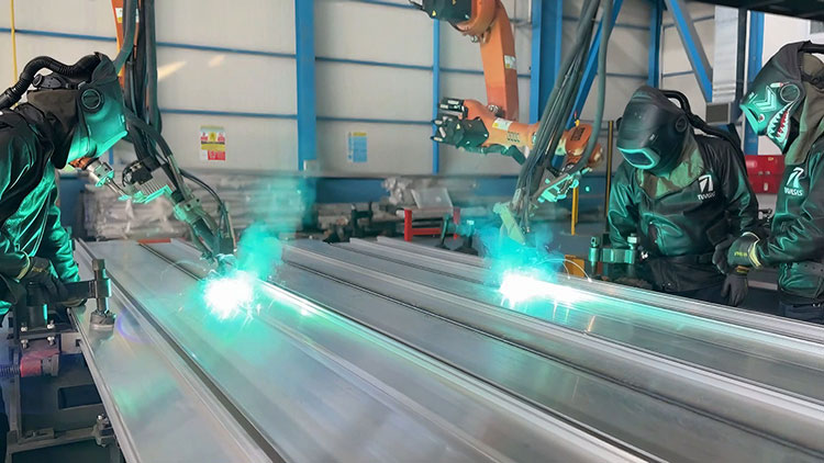 Yerli ve milli lokomotif için üç yeni fabrika kurulacak