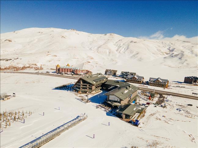 Radisson Blu, iki oteliyle Erciyes’te misafirlerini ağırlamaya başladı
