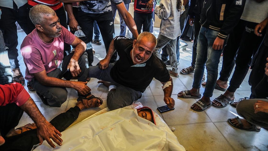 İsrail’in Gazze’ye sabah düzenlediği saldırılarda 33’ü çocuk, kadın ve yaşlı en az 50 Filistinli öldü