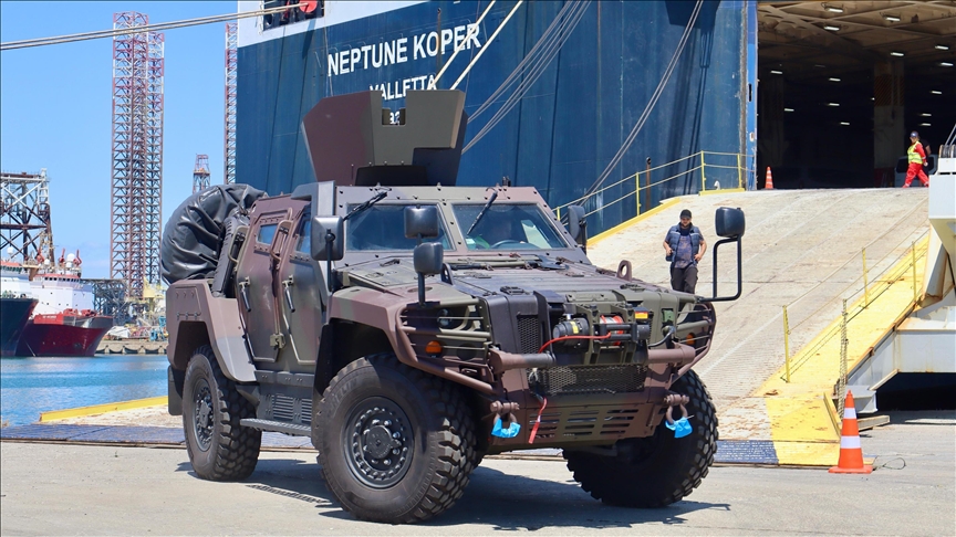 Türkiye’nin en büyük zırhlı kara aracı ihracatında ilk sevkiyat yapıldı