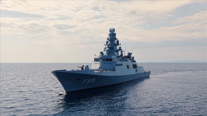 TCG İstanbul firkateyni fiili atış testlerinde hedefleri başarıyla vurdu