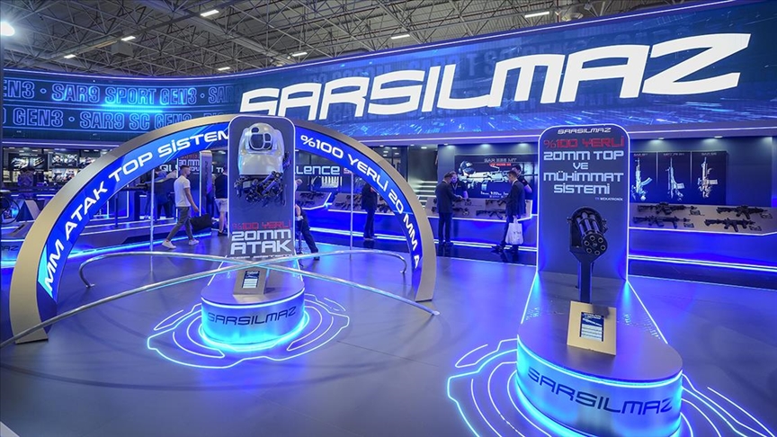 Sarsılmaz, ATAK burun topu ve insansız kara robotlarıyla IDEF 2025’te öne çıktı