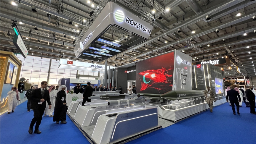 EREN ilk kez dünya sahnesine çıktı